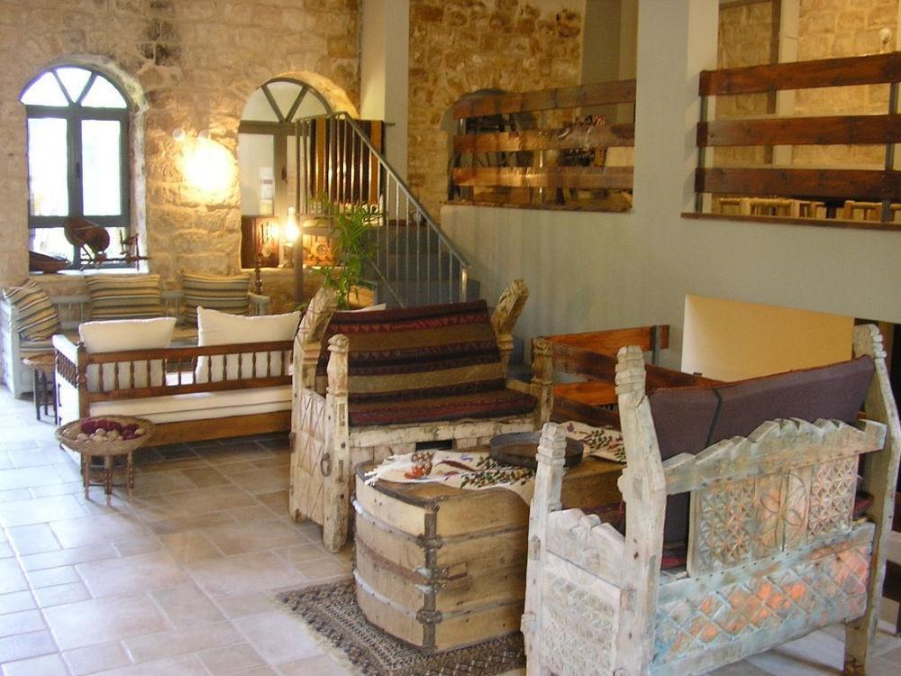 Shulamit Yard Hotell Rosh Pinna Exteriör bild