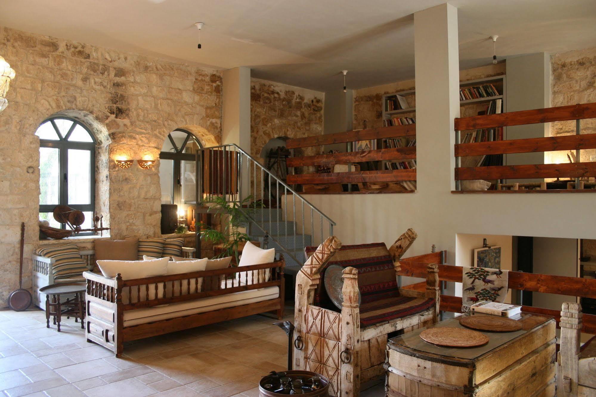 Shulamit Yard Hotell Rosh Pinna Exteriör bild